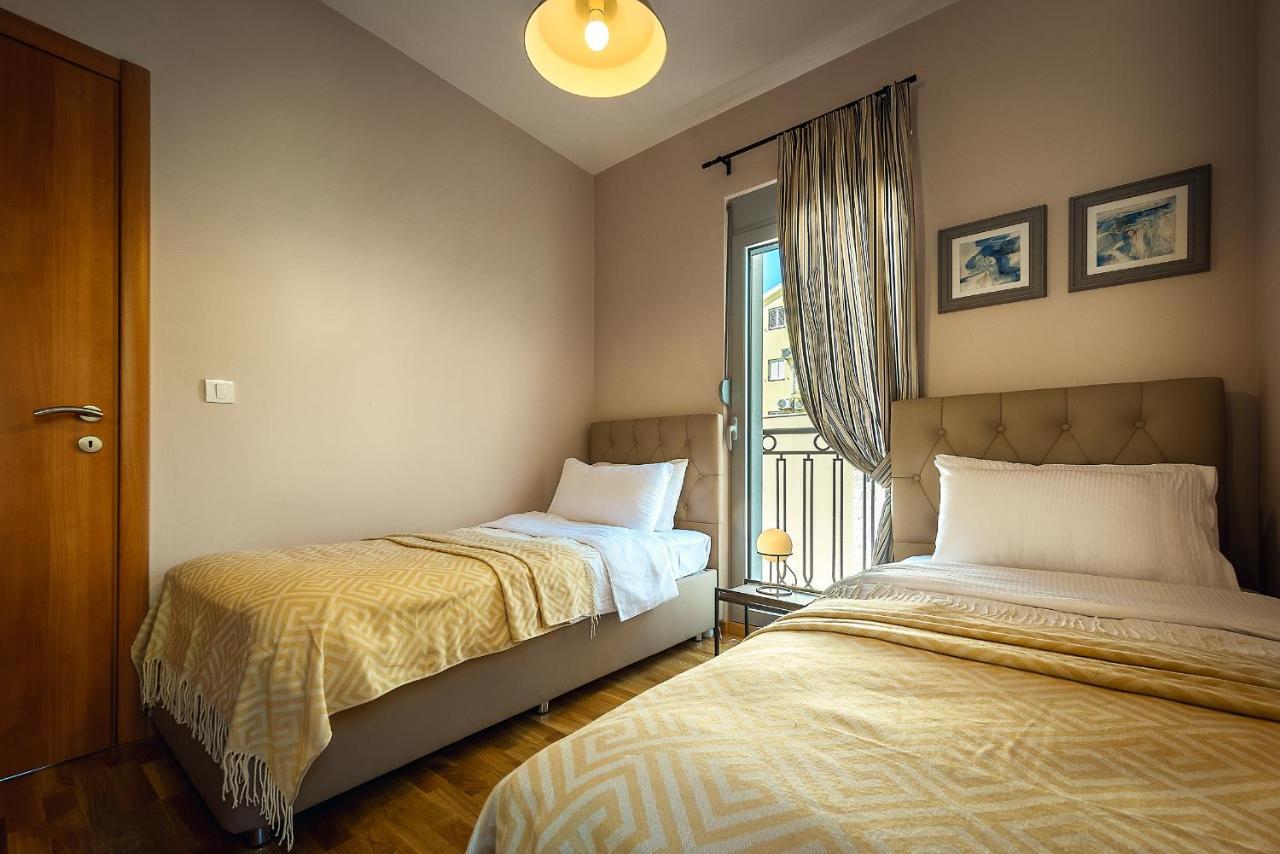 2Montenegro Limeta Apartments With Pool Котор Екстериор снимка