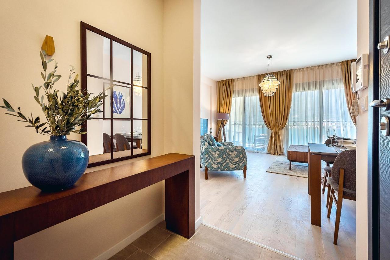 2Montenegro Limeta Apartments With Pool Котор Екстериор снимка