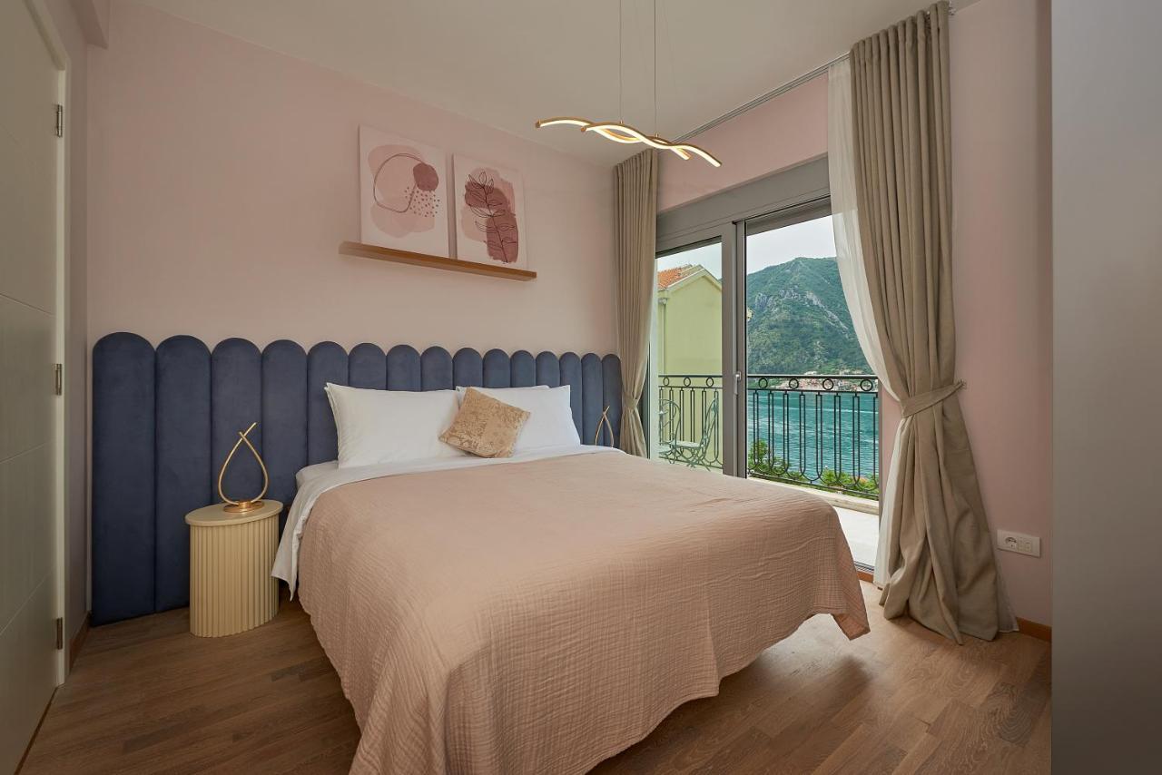 2Montenegro Limeta Apartments With Pool Котор Екстериор снимка