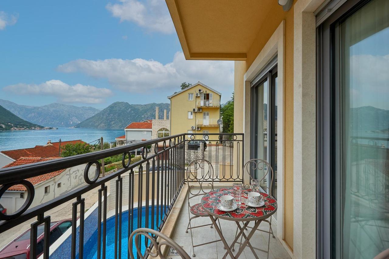 2Montenegro Limeta Apartments With Pool Котор Екстериор снимка