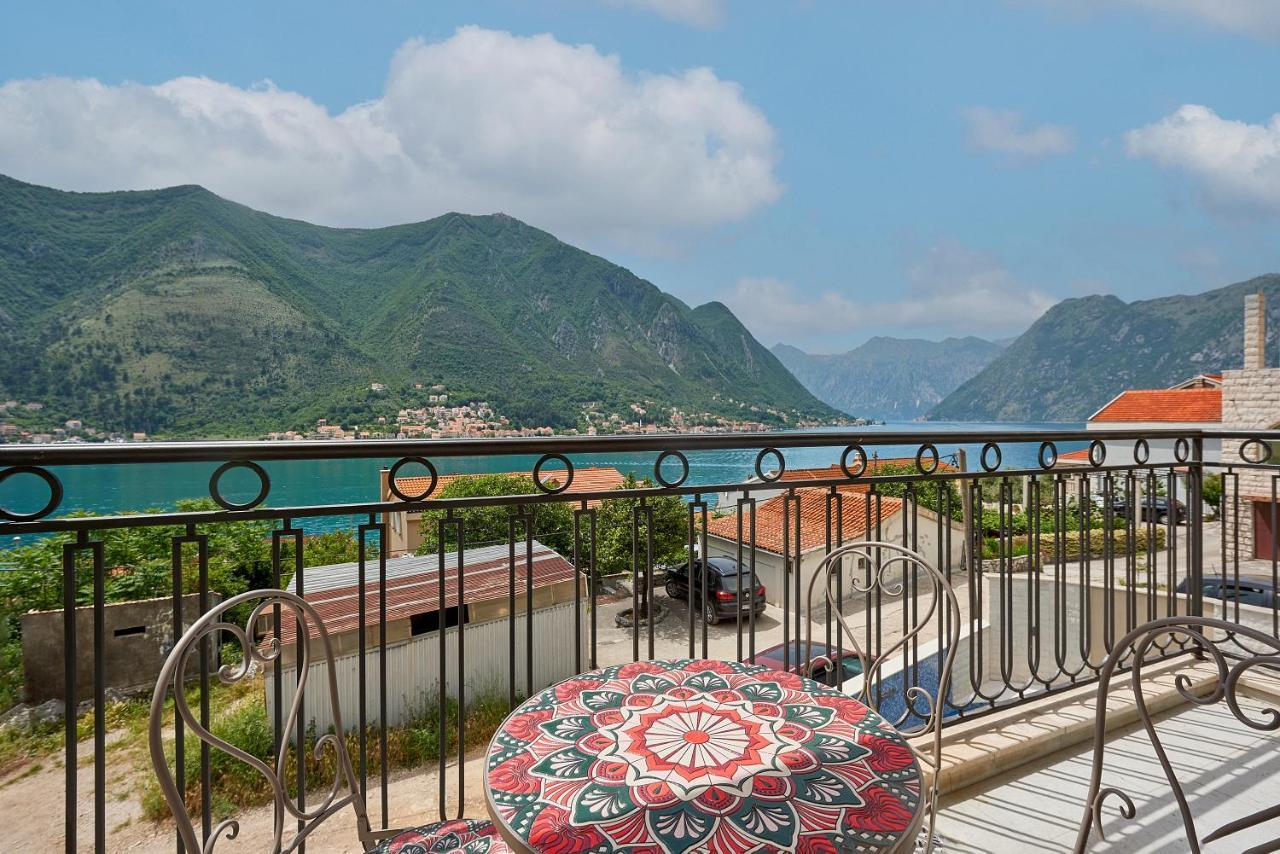 2Montenegro Limeta Apartments With Pool Котор Екстериор снимка