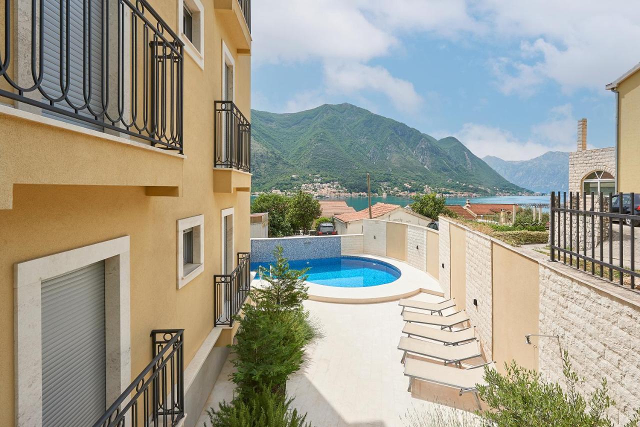 2Montenegro Limeta Apartments With Pool Котор Екстериор снимка